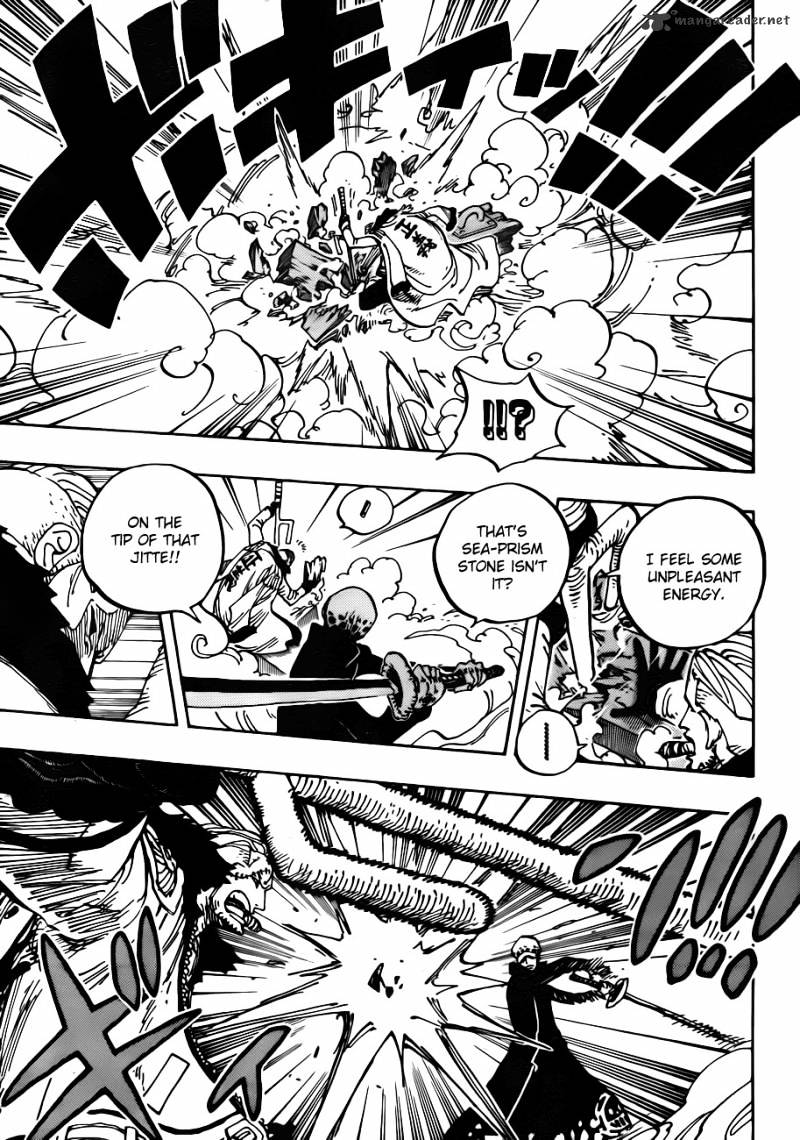 One Piece - Chapter 662 : Shichibukai Law Vs Vice Admiral Smoker