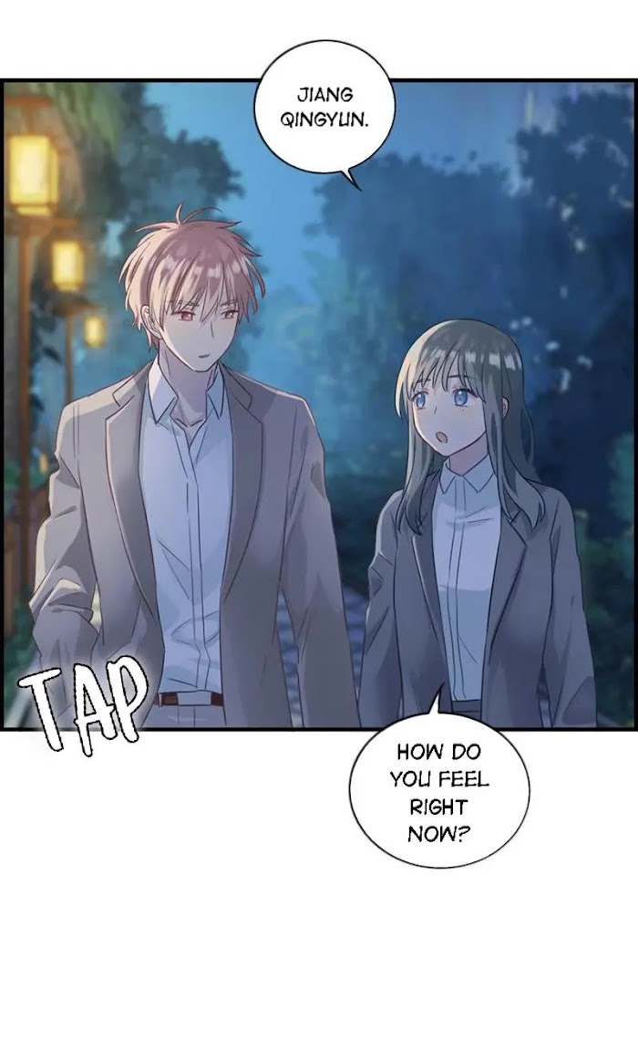 The Flirty Two-Faced Young Master - Chapter 13 : Holding Hands